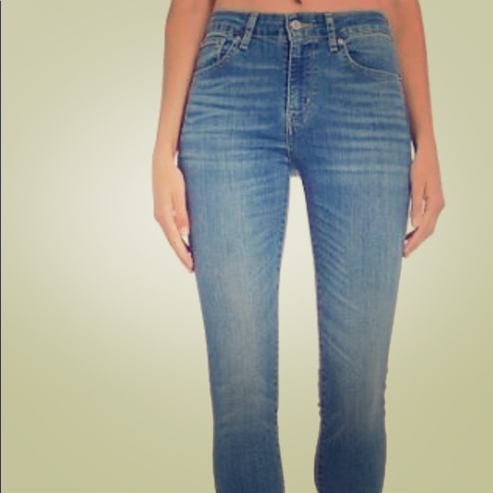 Levi 721 High Rise Skinny Jeans